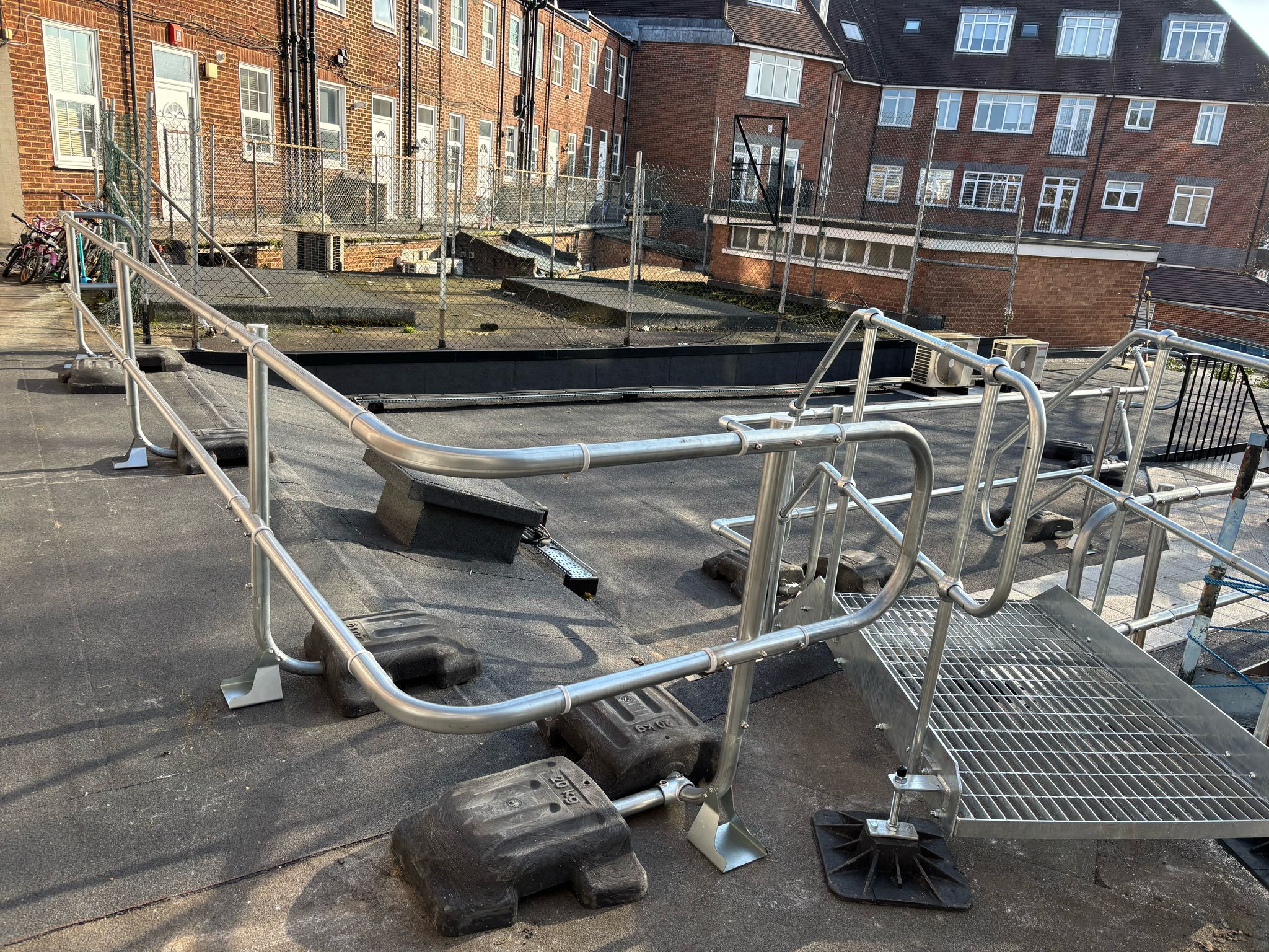 Expert mansafe system testing and certification solutions A Safety Guide - Rail